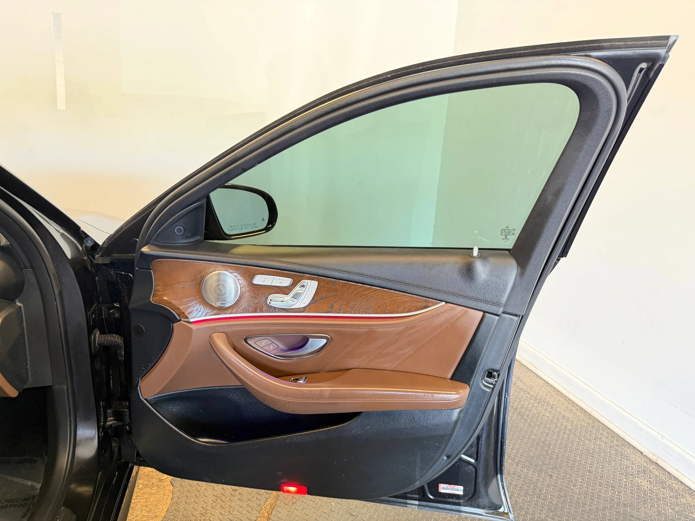 Used 2018 Mercedes-Benz E 43 AMG 4MATIC Sedan image 28