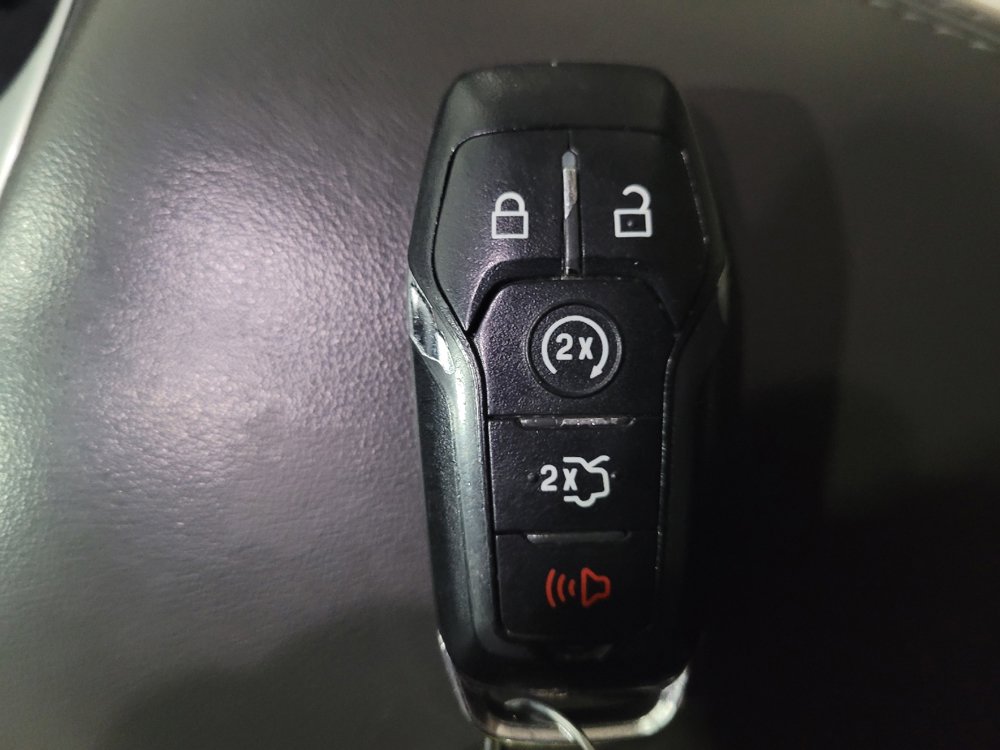 Used 2017 Lincoln MKX Reserve w/ Lincoln MKX Climate Package AWD/4WD image 32