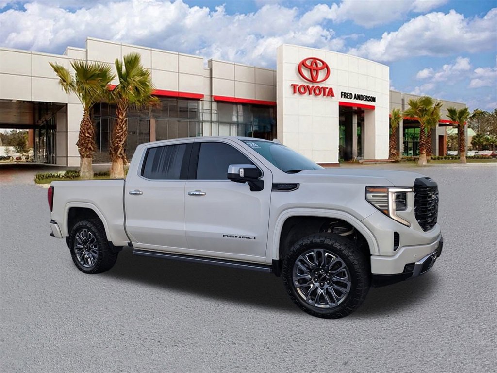 Used 2024 GMC Sierra 1500 Denali Ultimate image 2