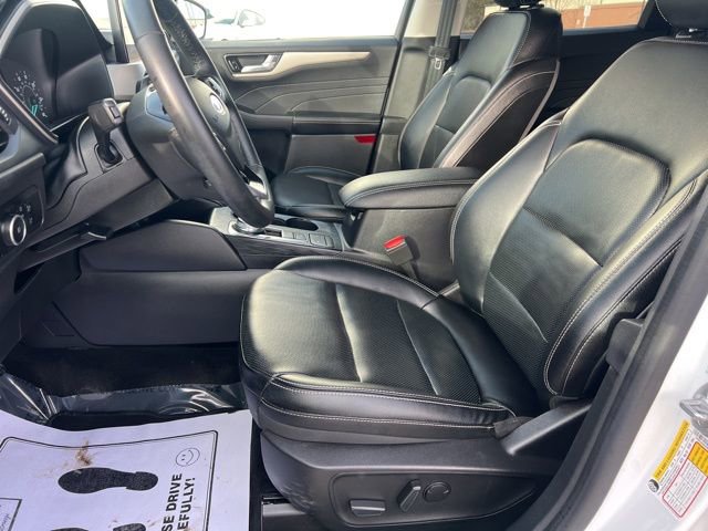 Used 2022 Ford Escape SEL image 21