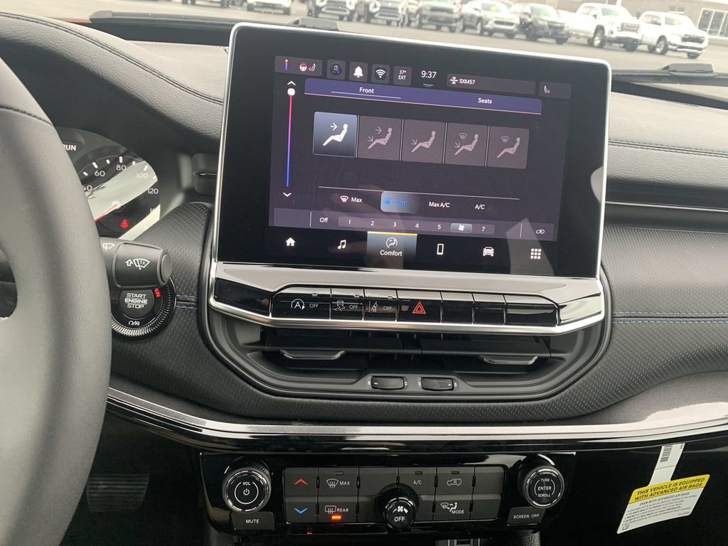 New 2026 Jeep Compass Latitude AWD/4WD image 18