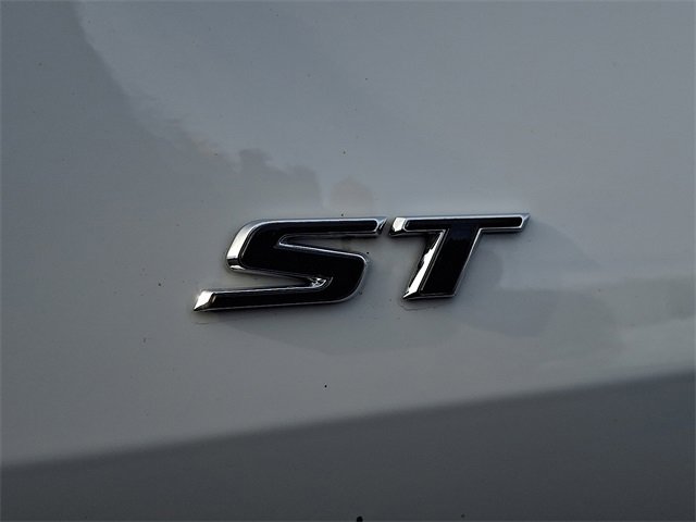 Certified 2025 Buick Encore GX Sport Touring image 32