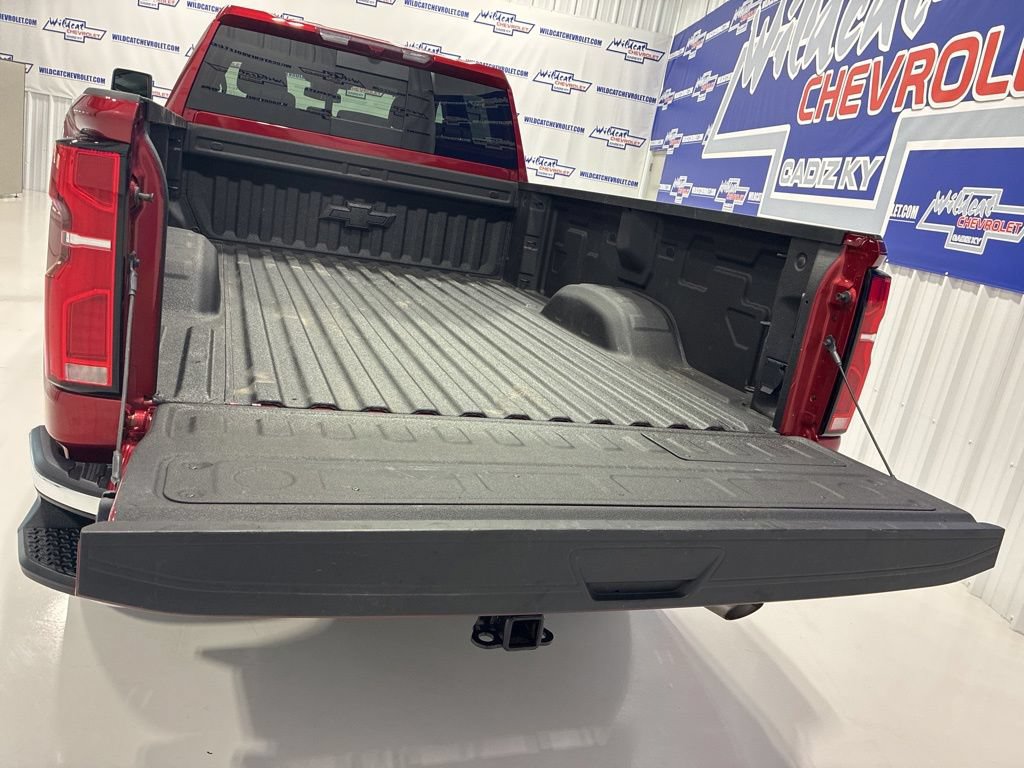 Used 2026 Chevrolet Silverado 2500 LTZ AWD/4WD image 6