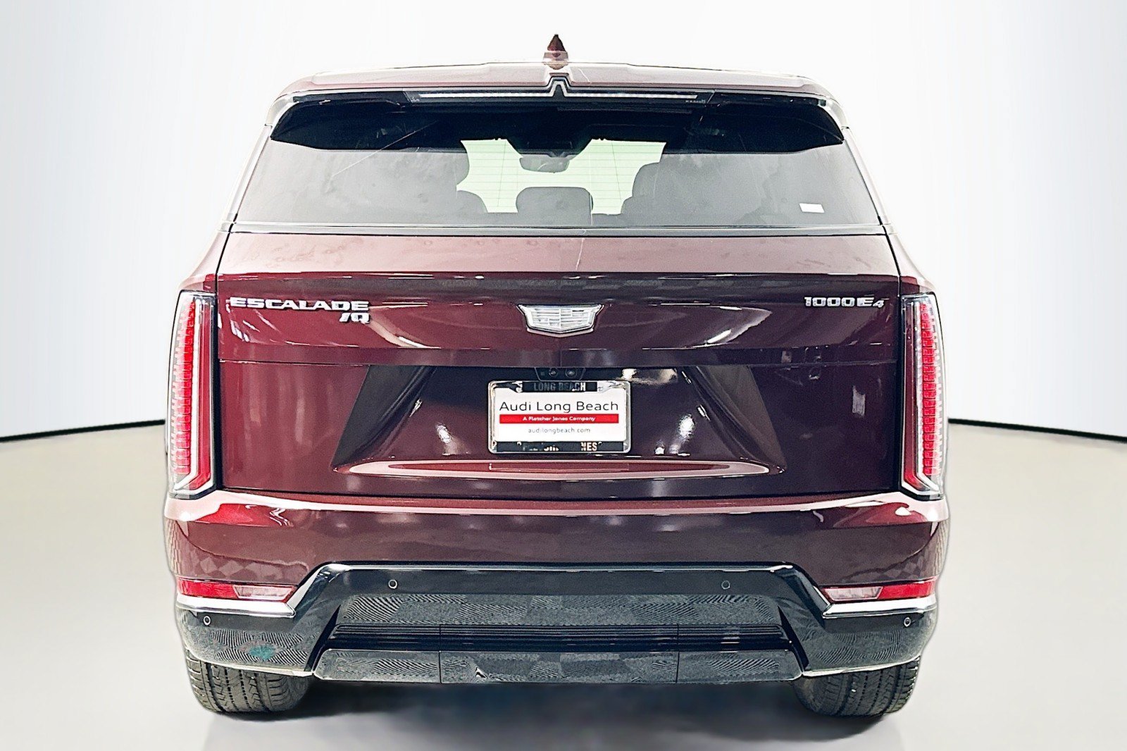 Used 2026 Cadillac Escalade IQ Sport 2 AWD/4WD image 3