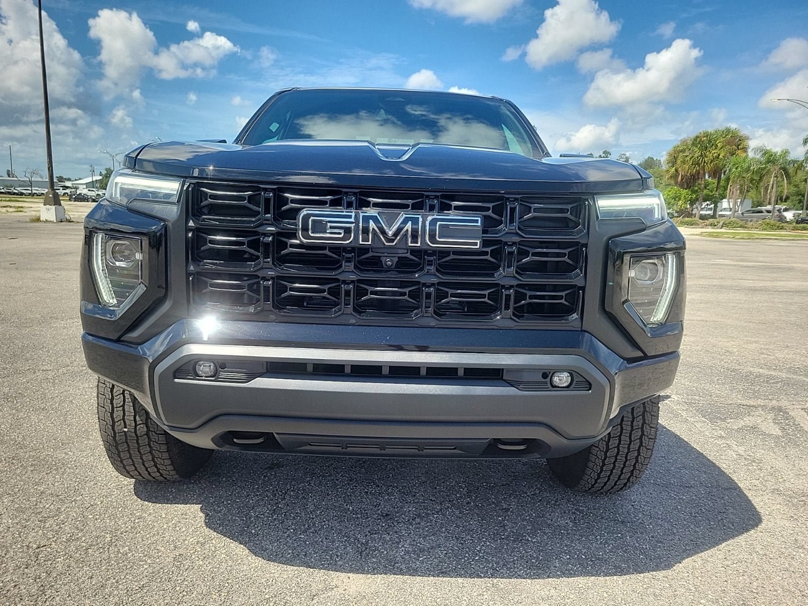 Used 2026 GMC Canyon Elevation w/ Convenience Package RWD image 4