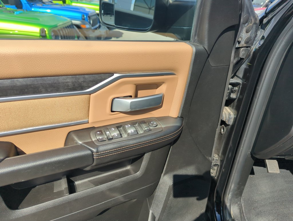 Used 2022 RAM 2500 Big Horn AWD/4WD image 18