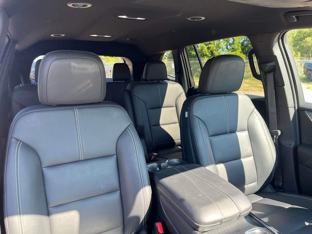 Used 2024 GMC Acadia Elevation FWD image 38