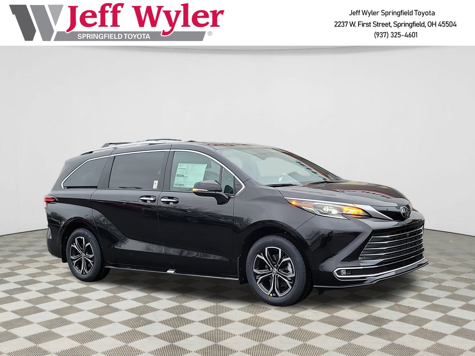 New 2026 Toyota Sienna Platinum image 1