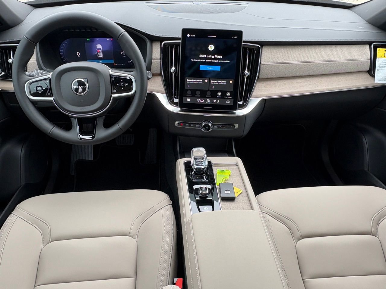 New 2026 Volvo XC90 B6 Core w/ Protection Package Premier image 11