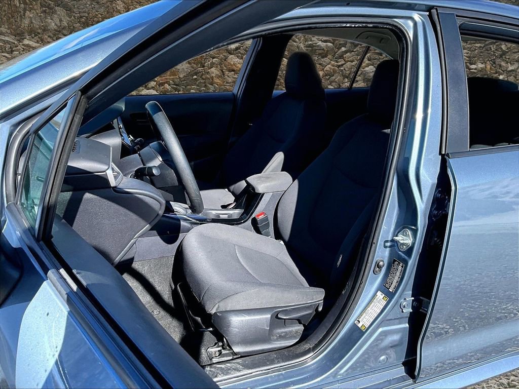 Used 2022 Toyota Corolla LE image 23