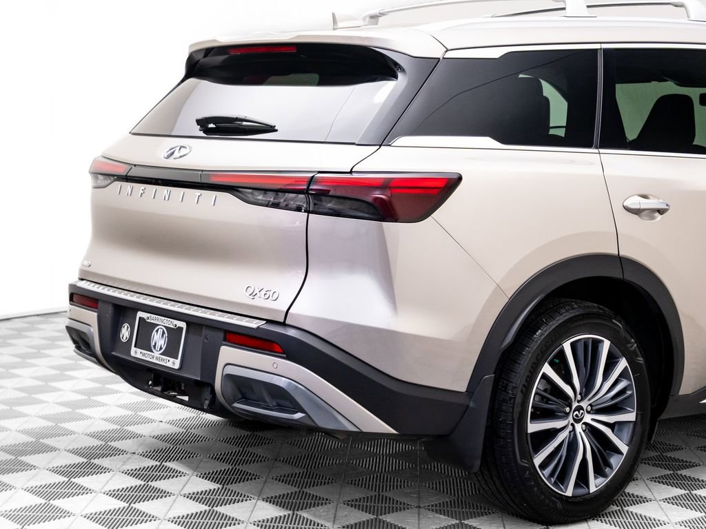 Used 2023 INFINITI QX60 Sensory w/ Vision Package AWD/4WD image 33