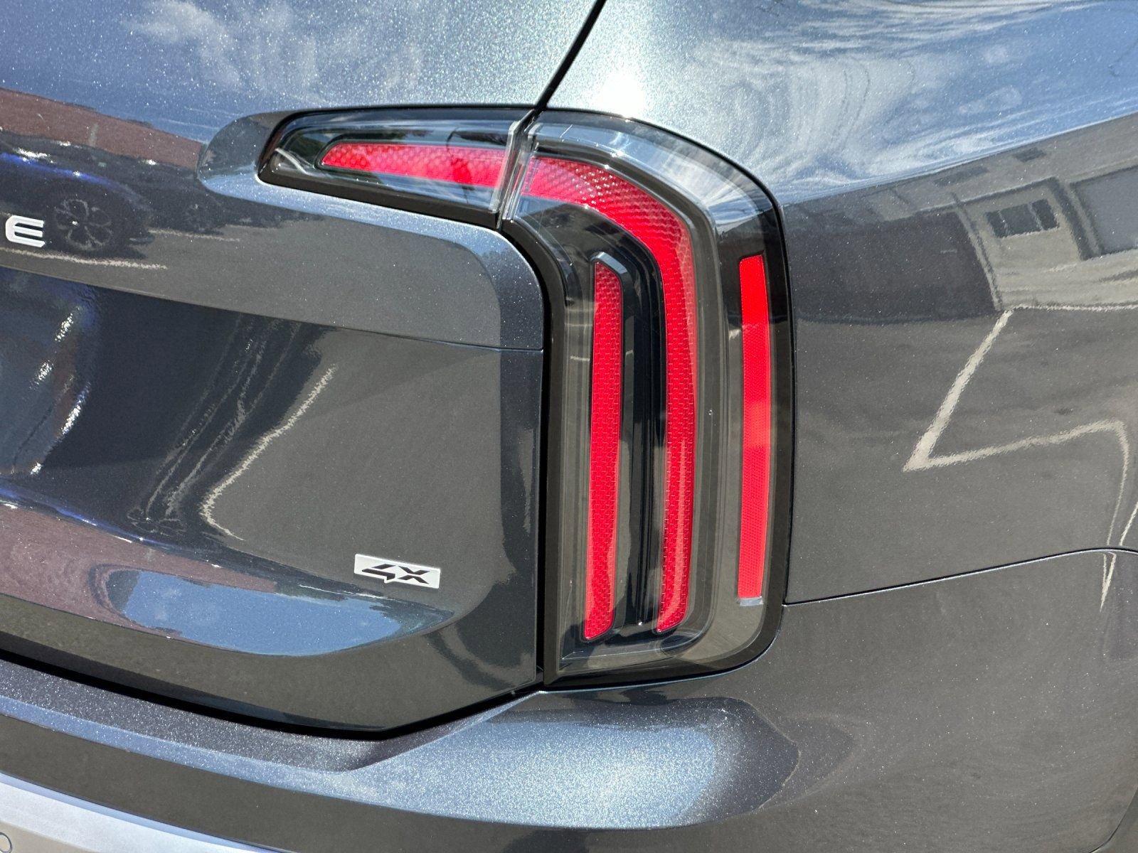 Certified 2023 Kia Telluride SX AWD/4WD image 37