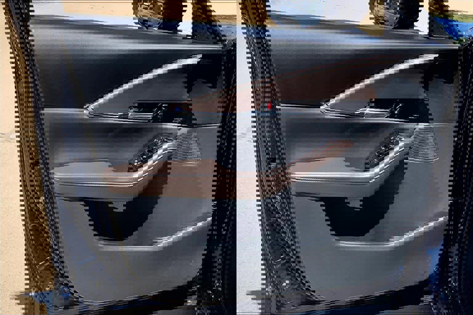 Certified 2025 MAZDA CX-30 AWD 2.5 S w/ Premium Package image 22