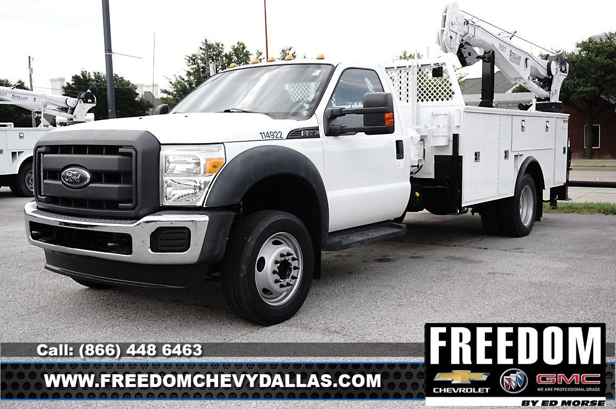 Used 2014 Ford F550 4x4 Regular Cab Super Duty image 3