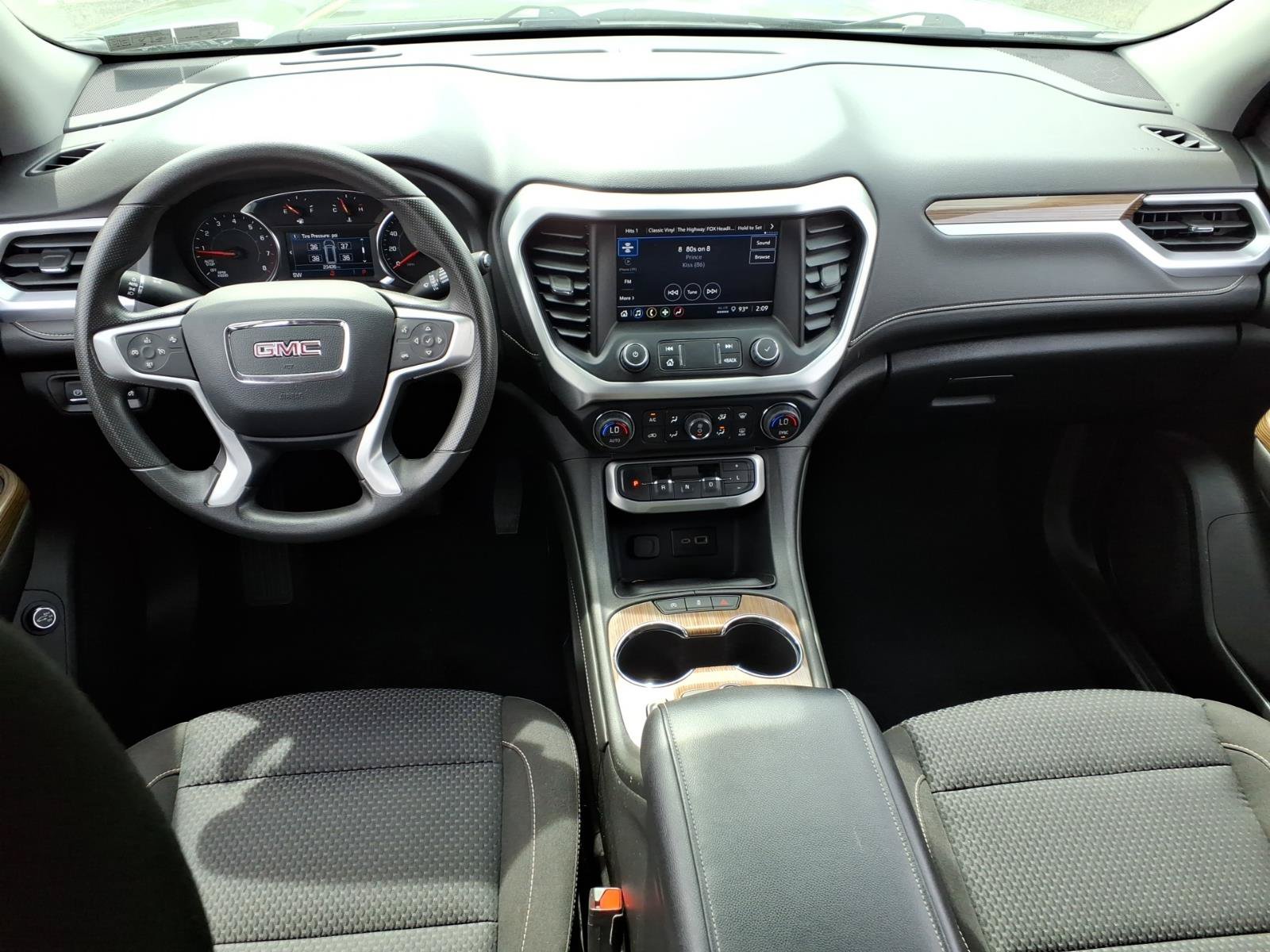 Used 2023 GMC Acadia SLE w/ Driver Convenience Package AWD/4WD image 24