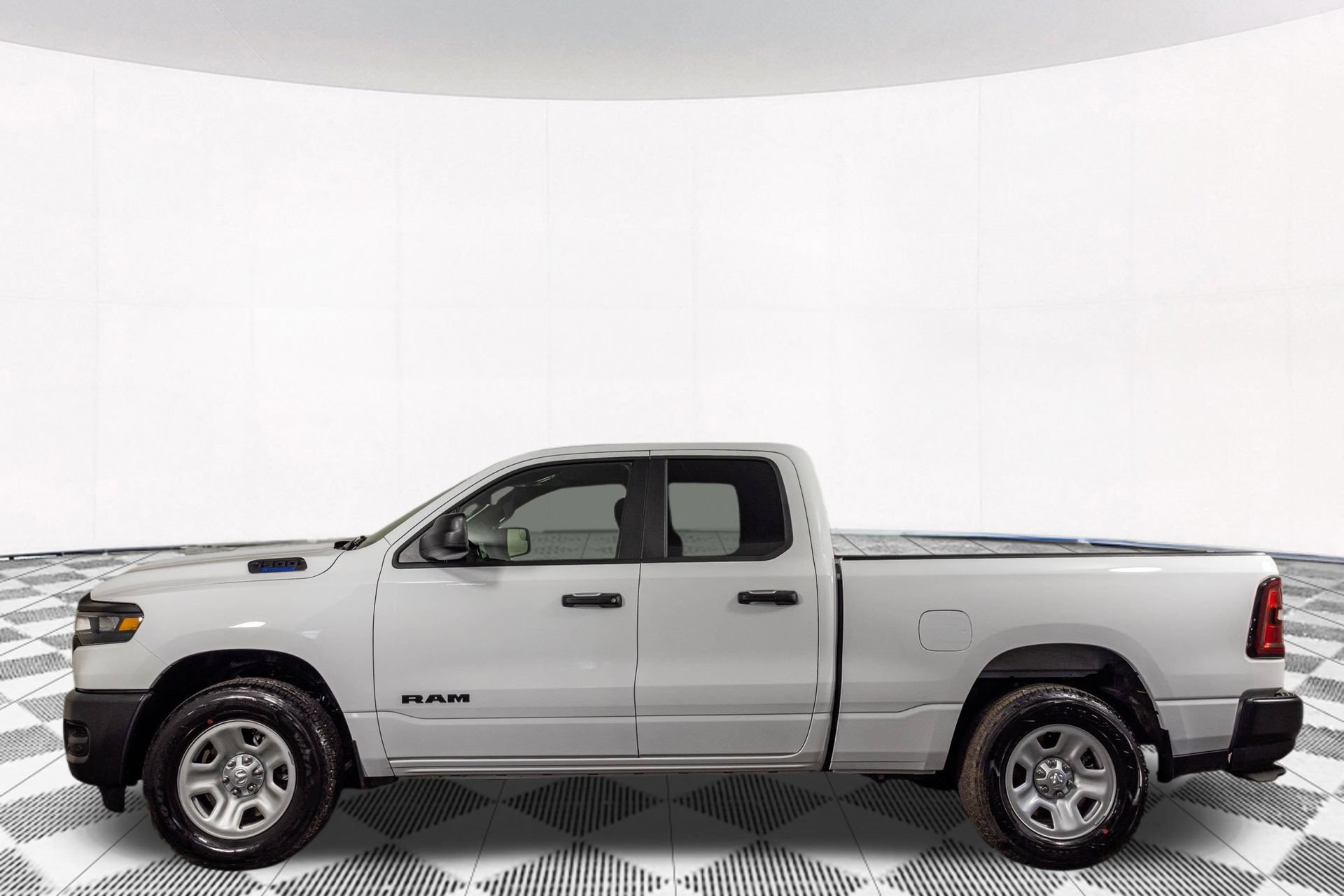 New 2026 RAM 1500 Tradesman AWD/4WD image 16