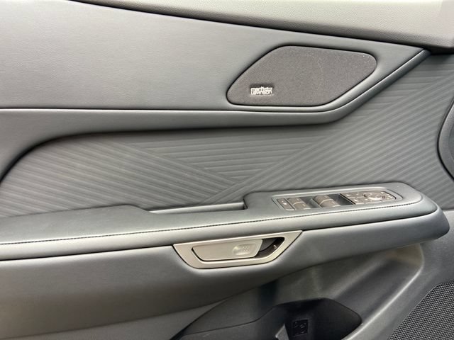 New 2026 Lexus ES 350h AWD w/ Cold Area Package image 21