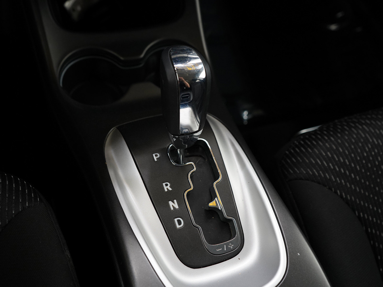 Used 2019 Dodge Journey SE w/ Blacktop Package FWD image 24