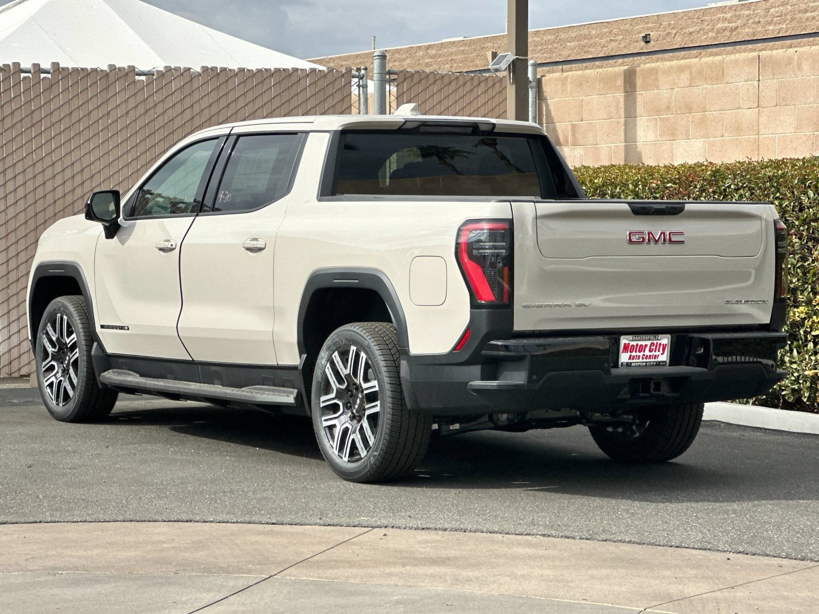 New 2026 GMC Sierra EV Elevation AWD/4WD image 6