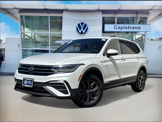 Certified 2023 Volkswagen Tiguan SE