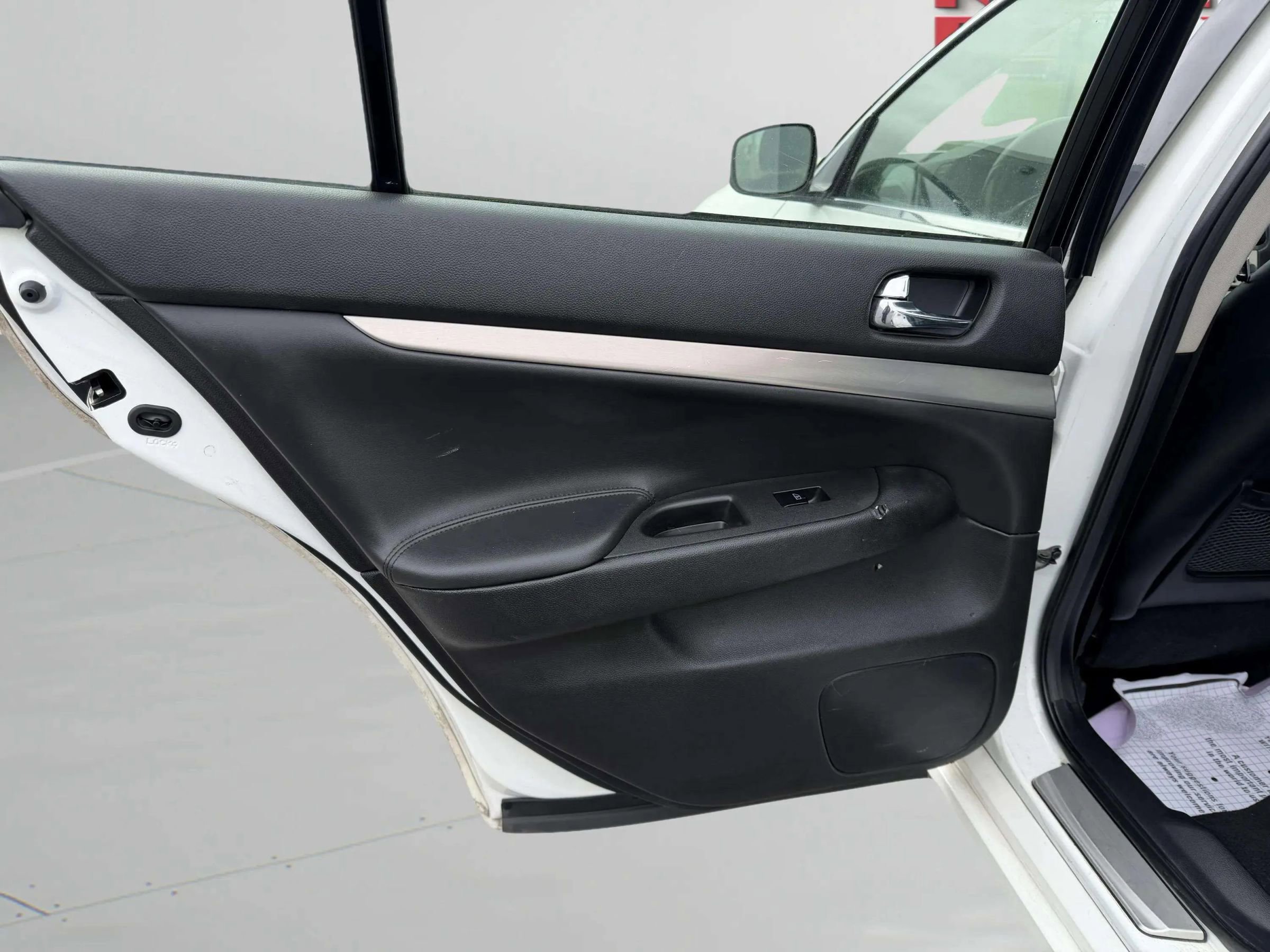 Used 2013 INFINITI G37 x Sedan w/ Premium Pkg image 23