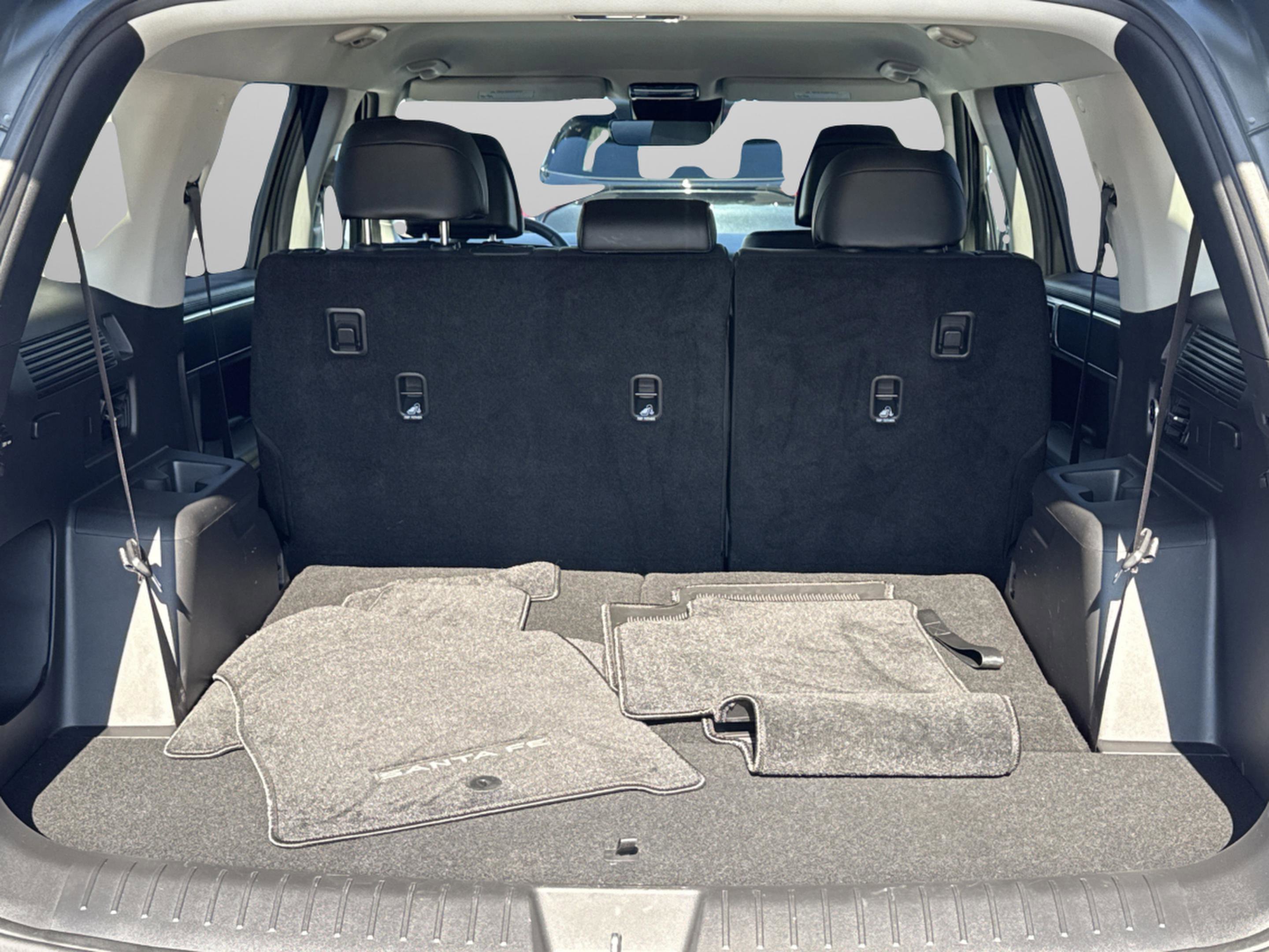 Used 2024 Hyundai Santa Fe SEL image 32