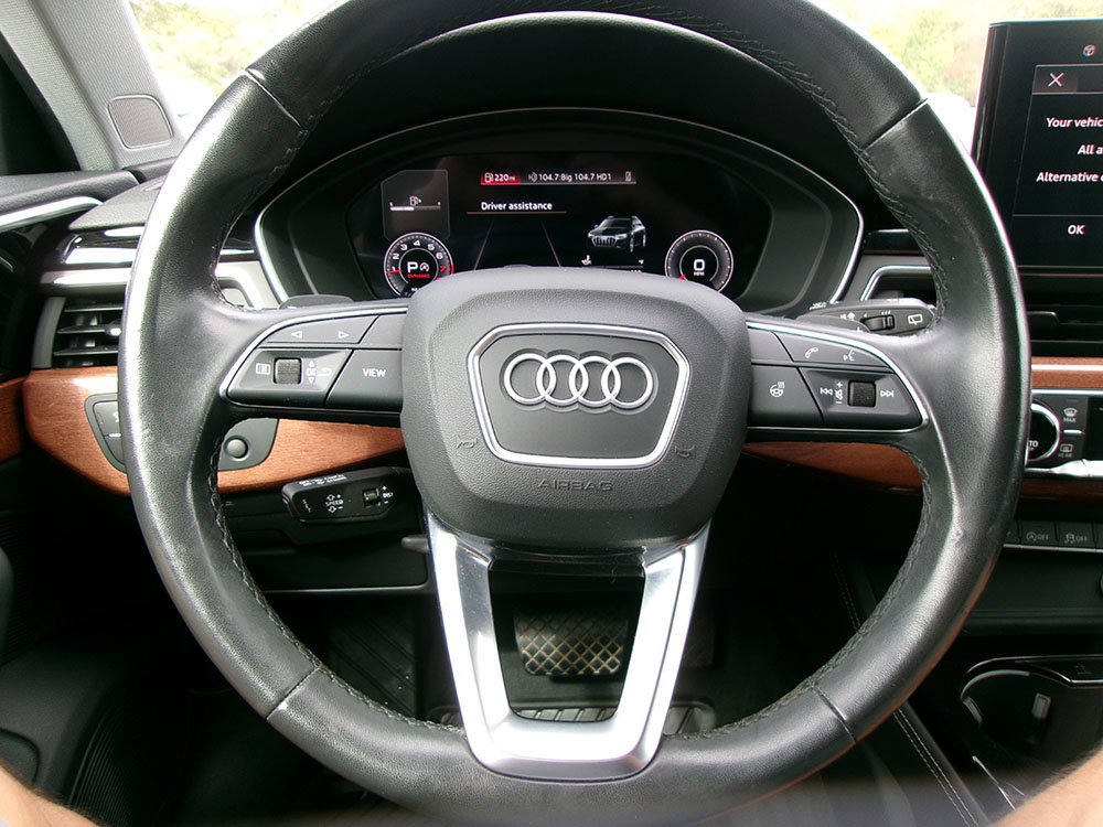 Used 2023 Audi A4 2.0T allroad Premium Plus AWD/4WD image 17