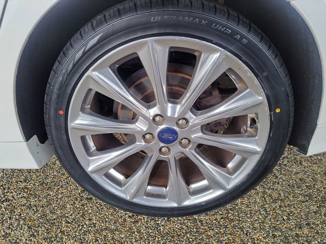Used 2017 Ford Fusion Platinum image 14