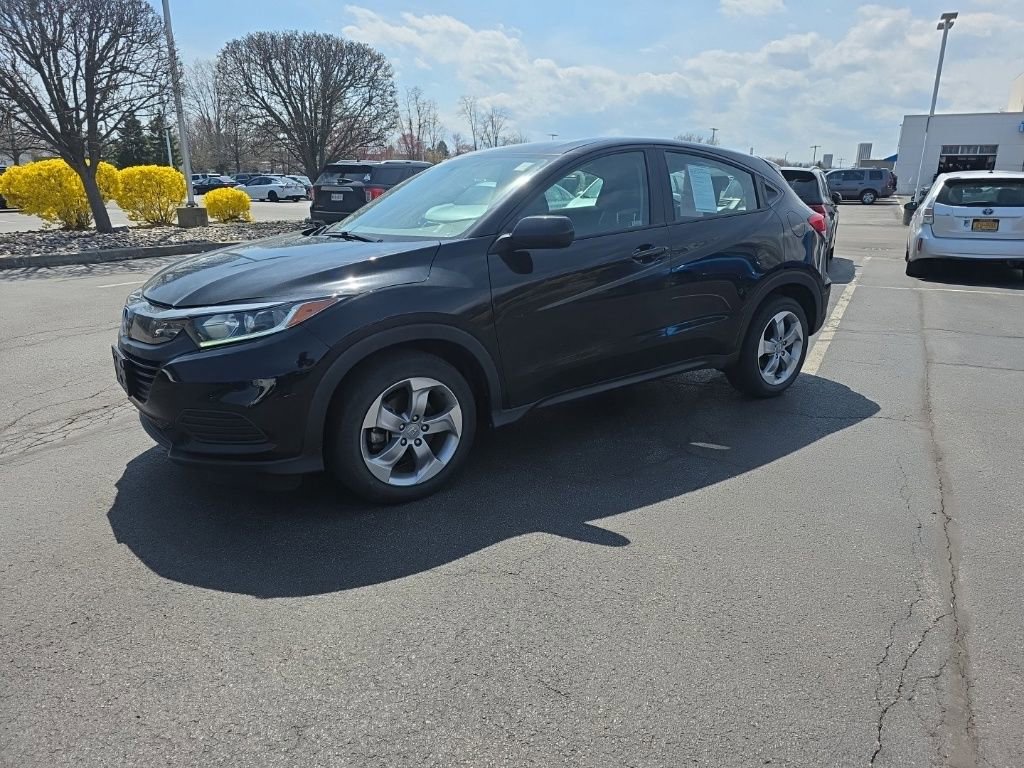 Used 2021 Honda HR-V LX image 3