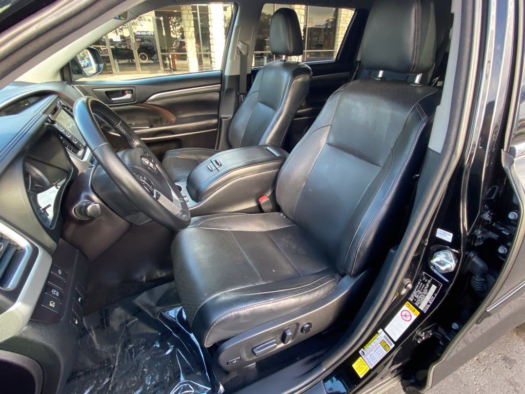 Used 2018 Toyota Highlander Limited w/ Protection Package #3 AWD/4WD image 20
