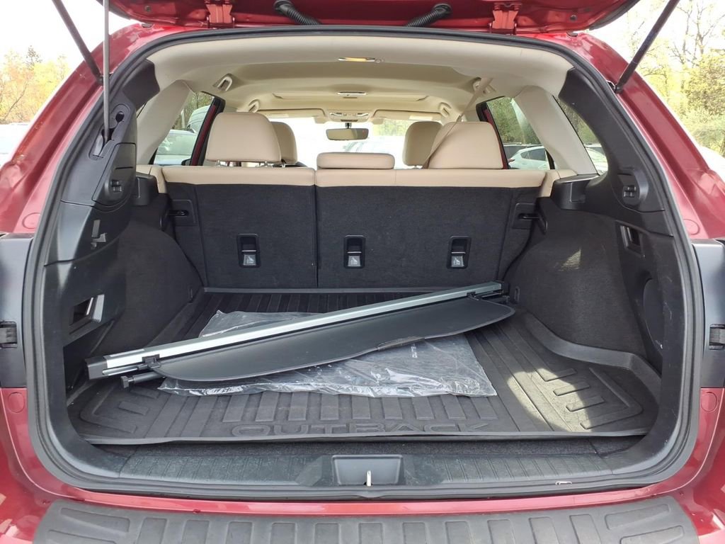 Used 2019 Subaru Outback 2.5i Limited AWD/4WD image 17