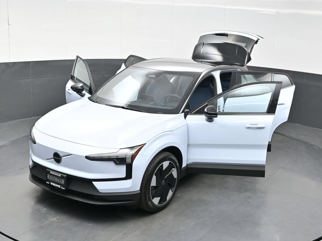 New 2026 Volvo EX30 Plus w/ Protection Package Premier AWD/4WD image 35