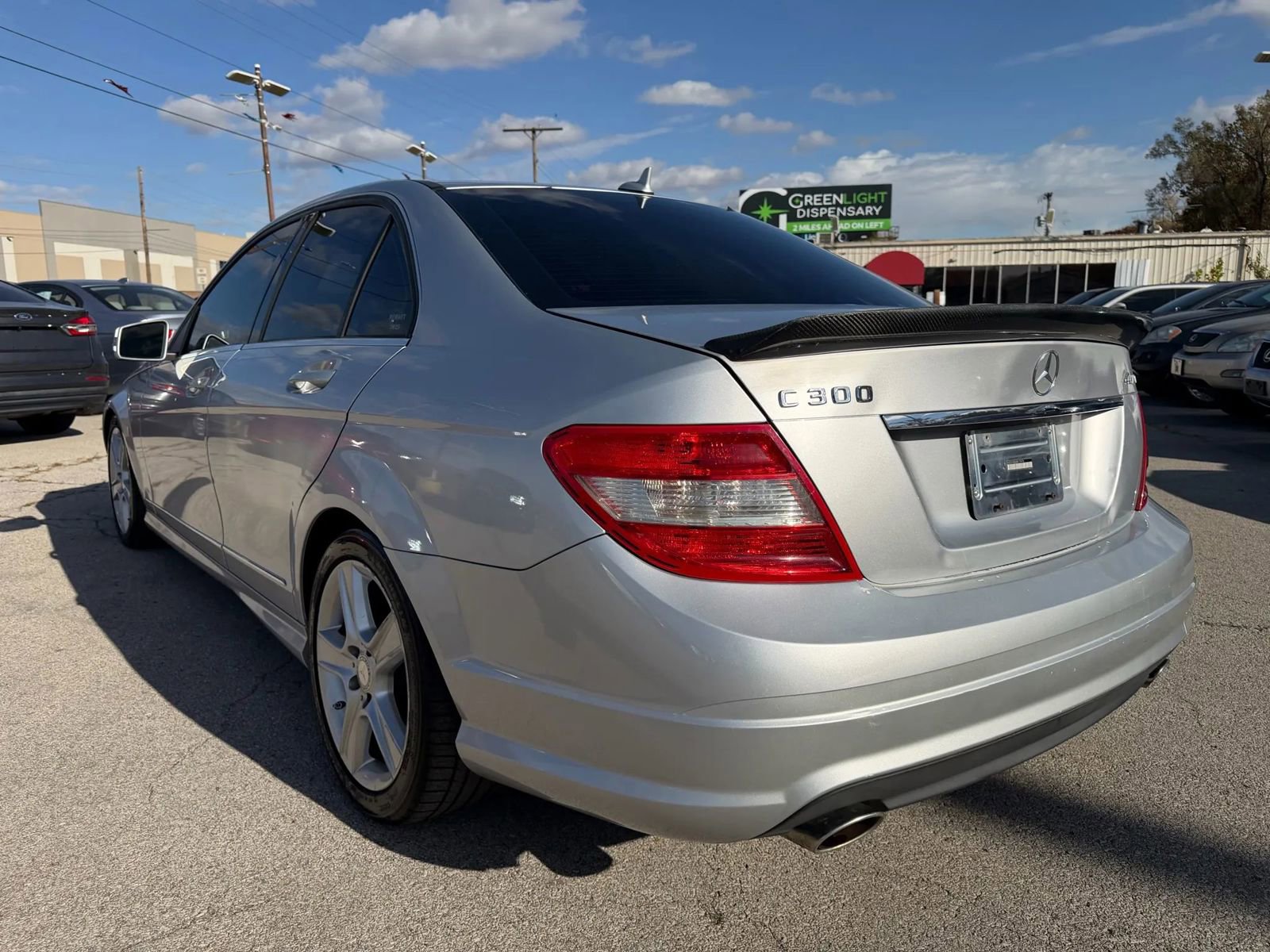 Used 2011 Mercedes-Benz C 300 4MATIC Sedan image 3