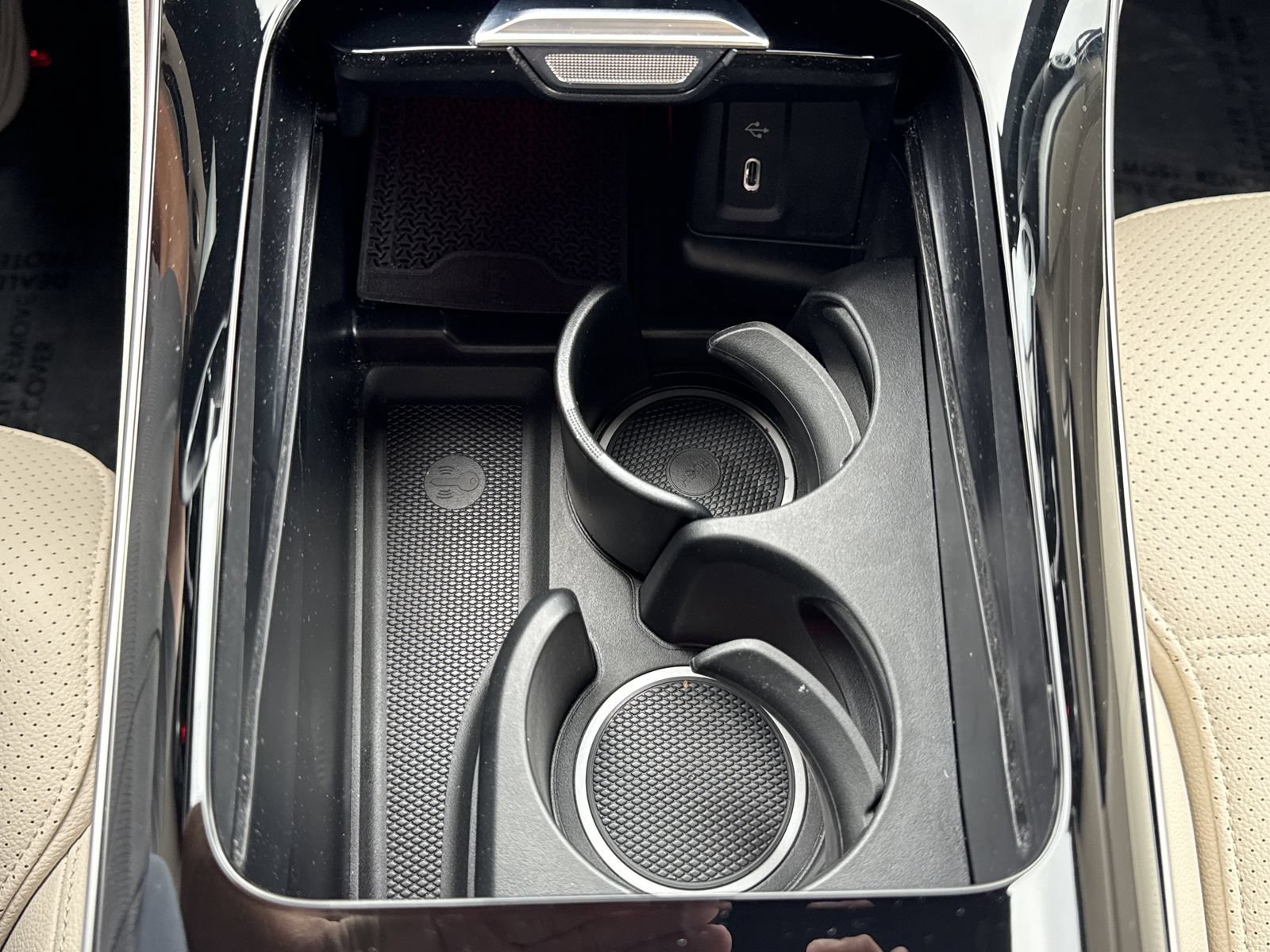 Certified 2025 Mercedes-Benz GLC 350e 4MATIC image 24