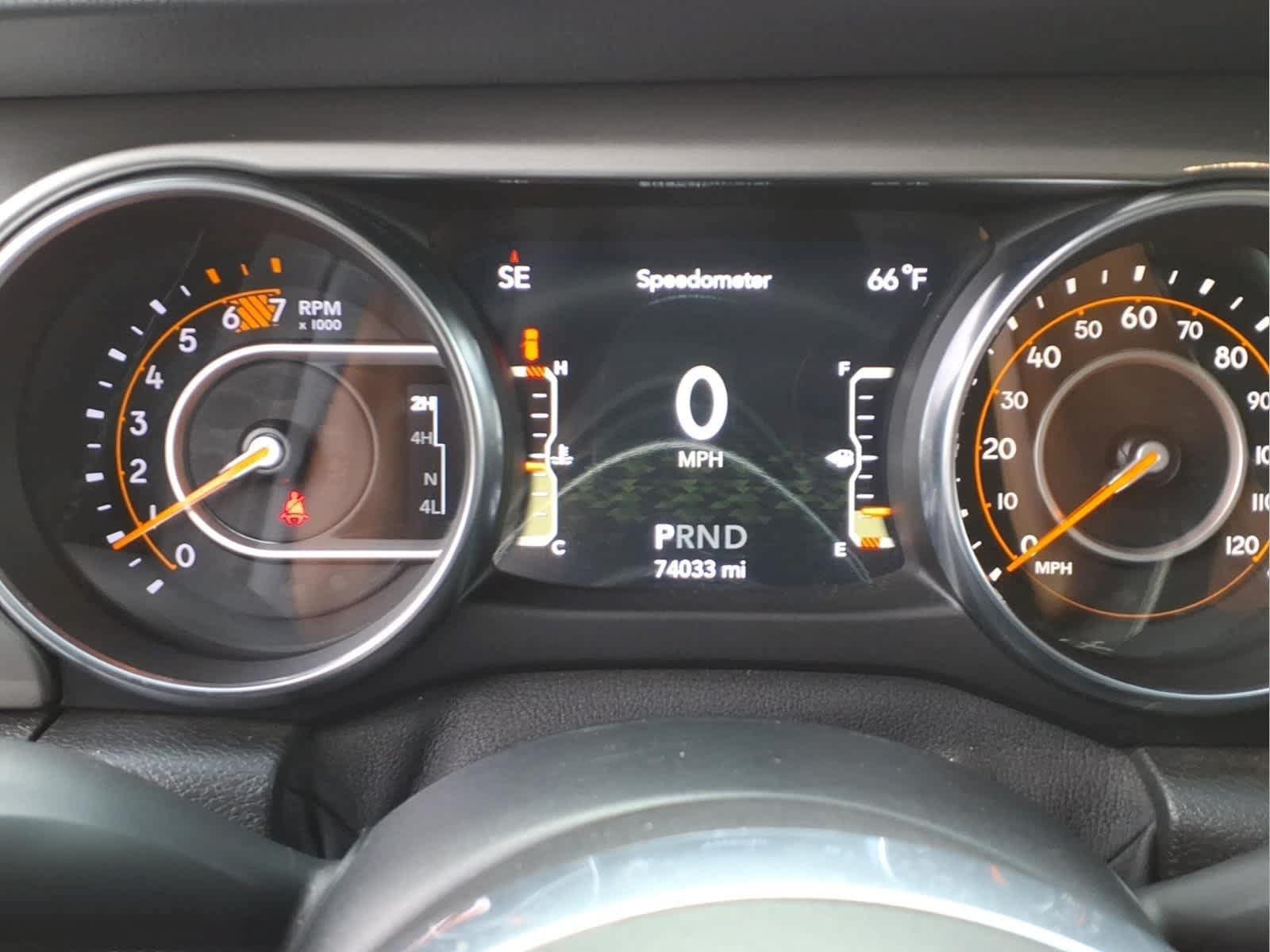Used 2020 Jeep Wrangler Unlimited Sahara AWD/4WD image 30