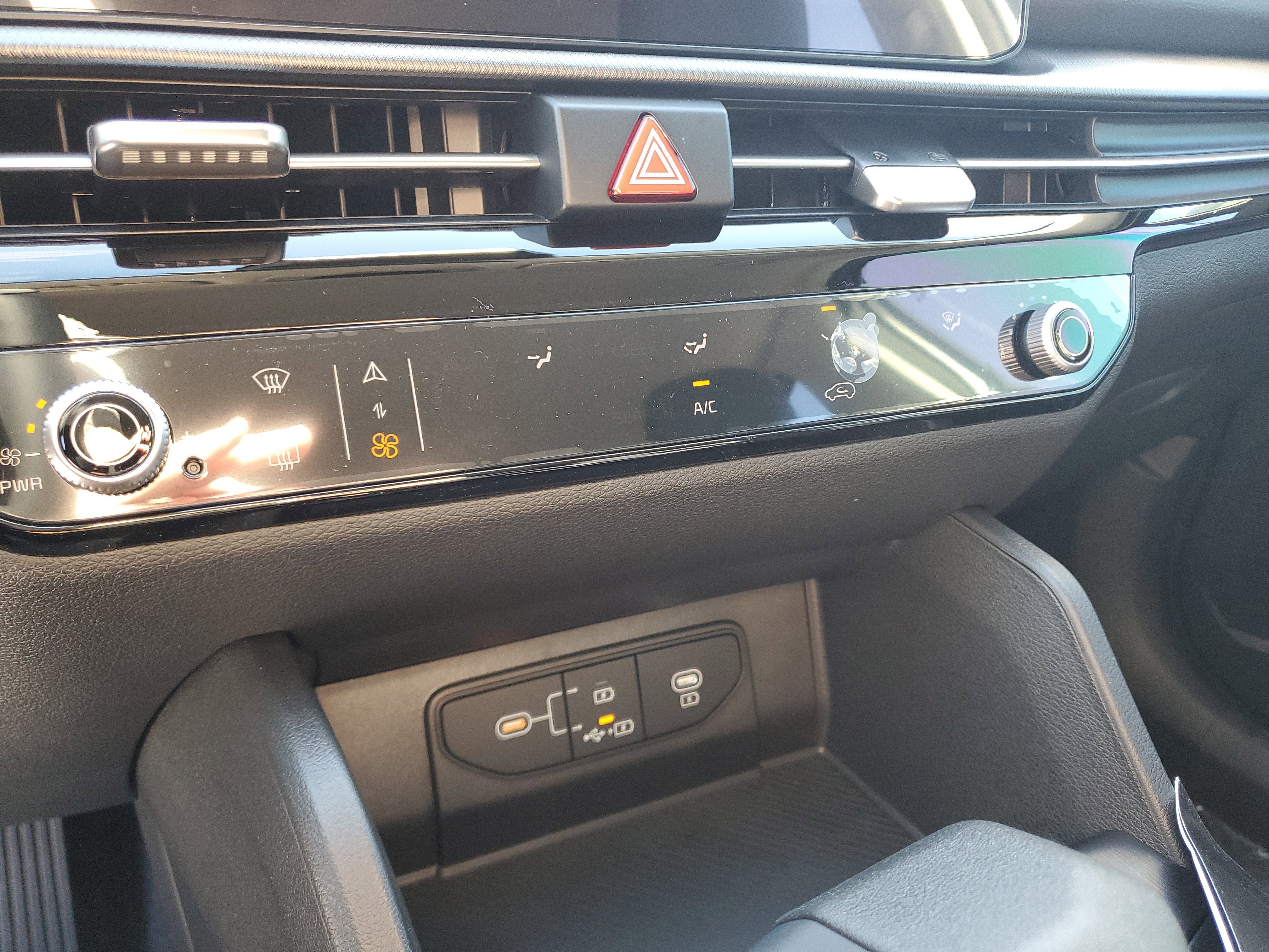 New 2026 Kia Sportage LX image 23