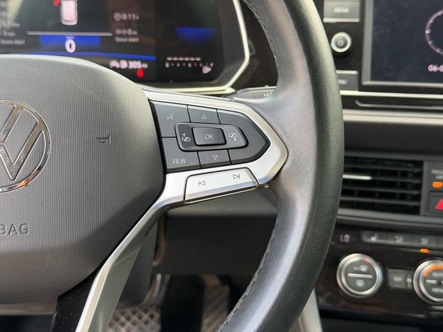 Used 2024 Volkswagen Jetta SE FWD image 11