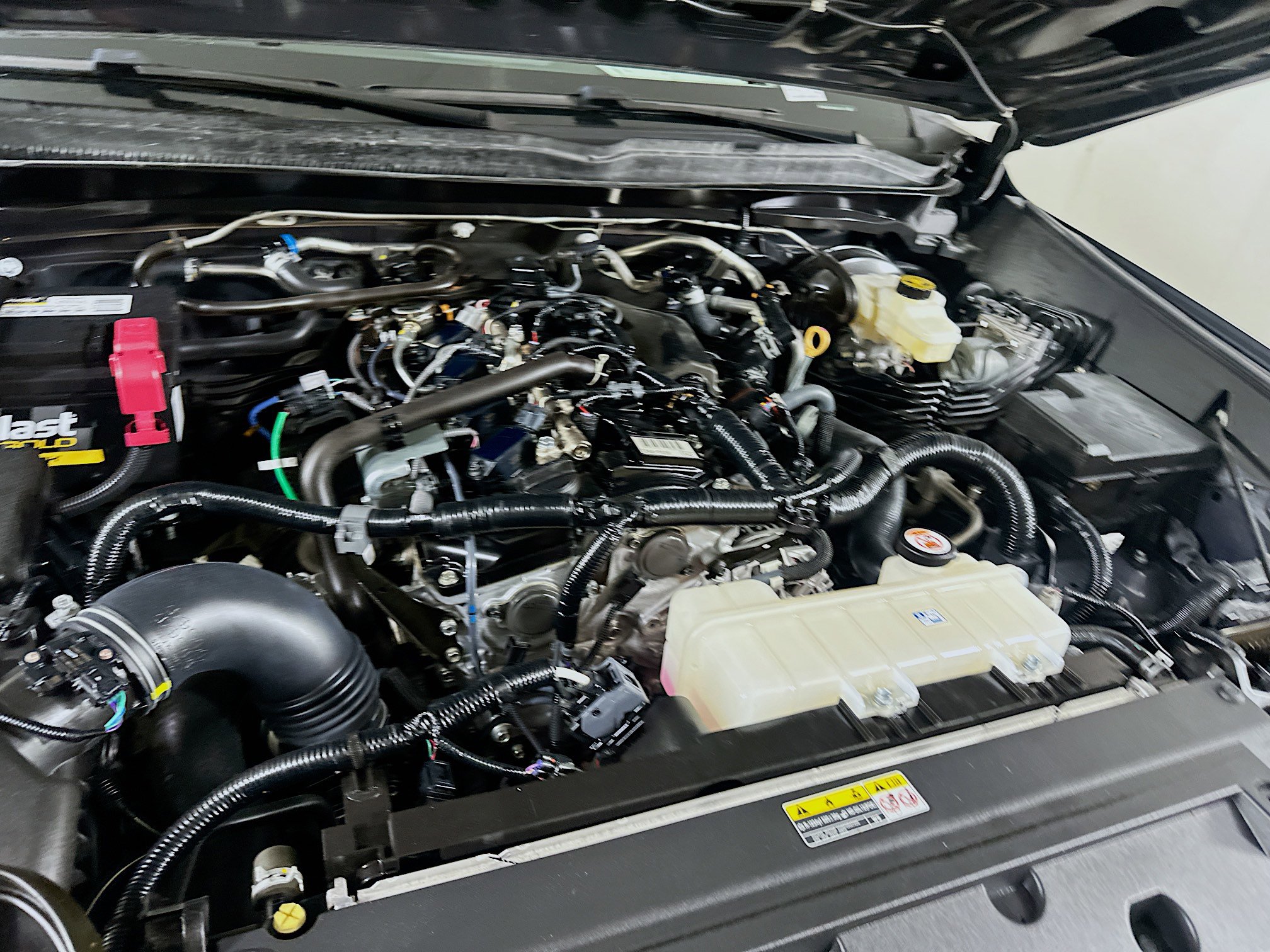 Used 2024 Toyota Tacoma SR5 RWD image 32