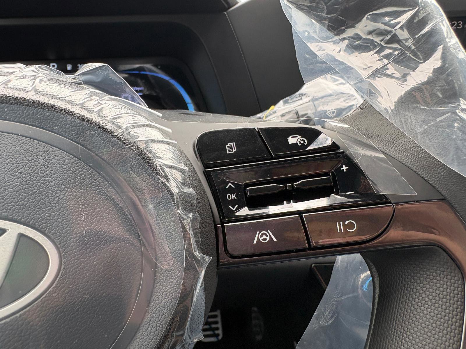 New 2026 Hyundai Elantra Sport FWD image 24