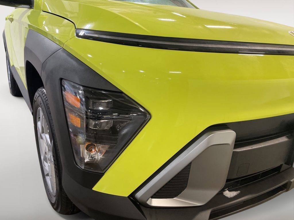 New 2026 Hyundai Kona SE AWD/4WD image 2