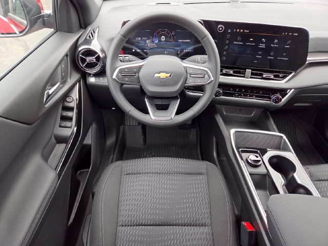 New 2026 Chevrolet Equinox LT w/ Safety and Technology Package AWD/4WD image 29