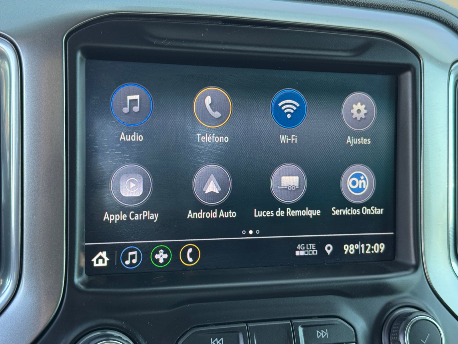 Used 2021 Chevrolet Silverado 1500 LT image 19