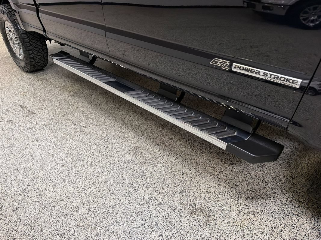 Used 2019 Ford F250 XLT w/ XLT Premium Package AWD/4WD image 45