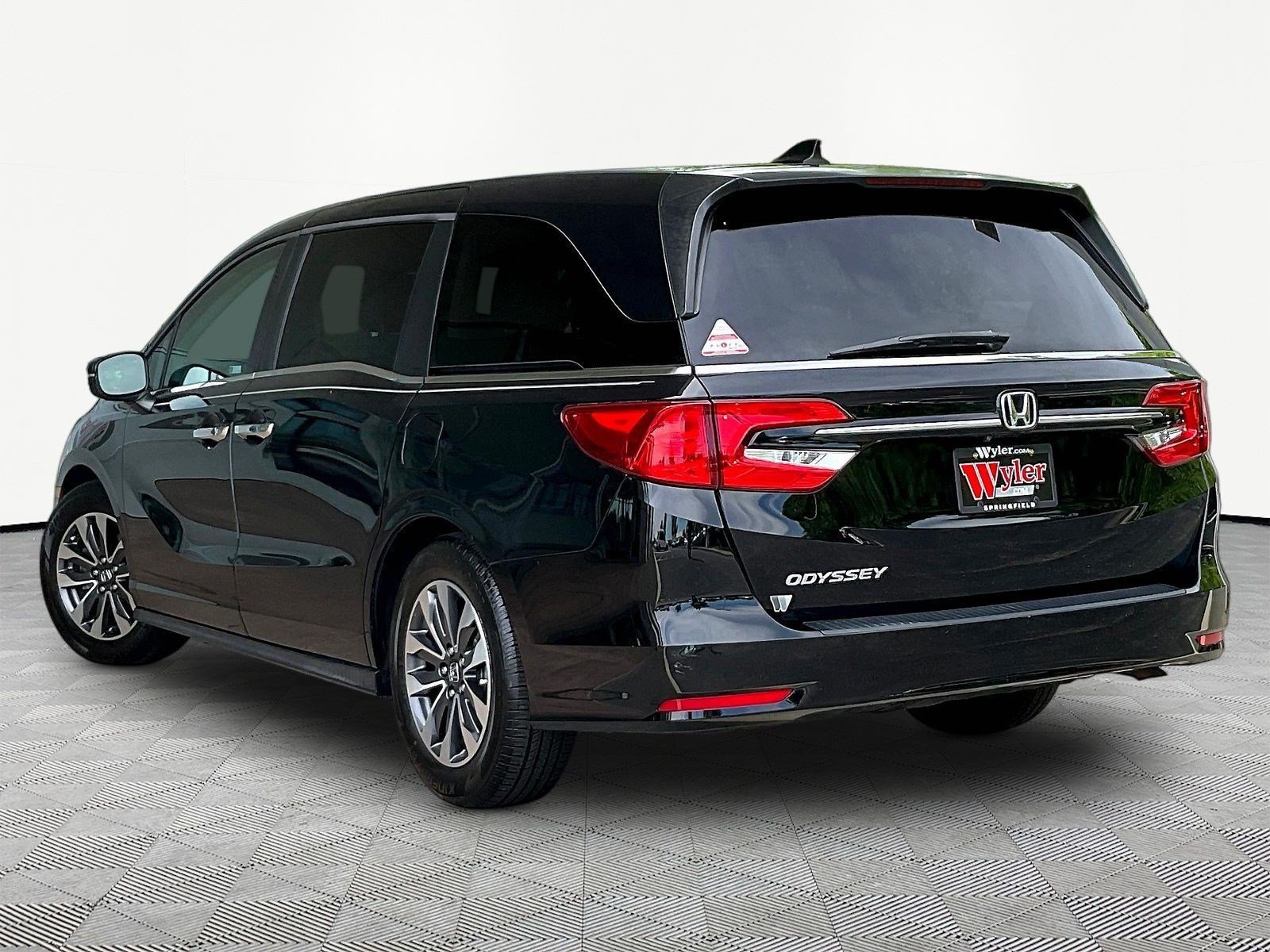 Used 2022 Honda Odyssey EX-L image 4
