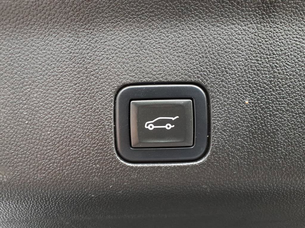 Certified 2021 Chevrolet Tahoe Z71 AWD/4WD image 31