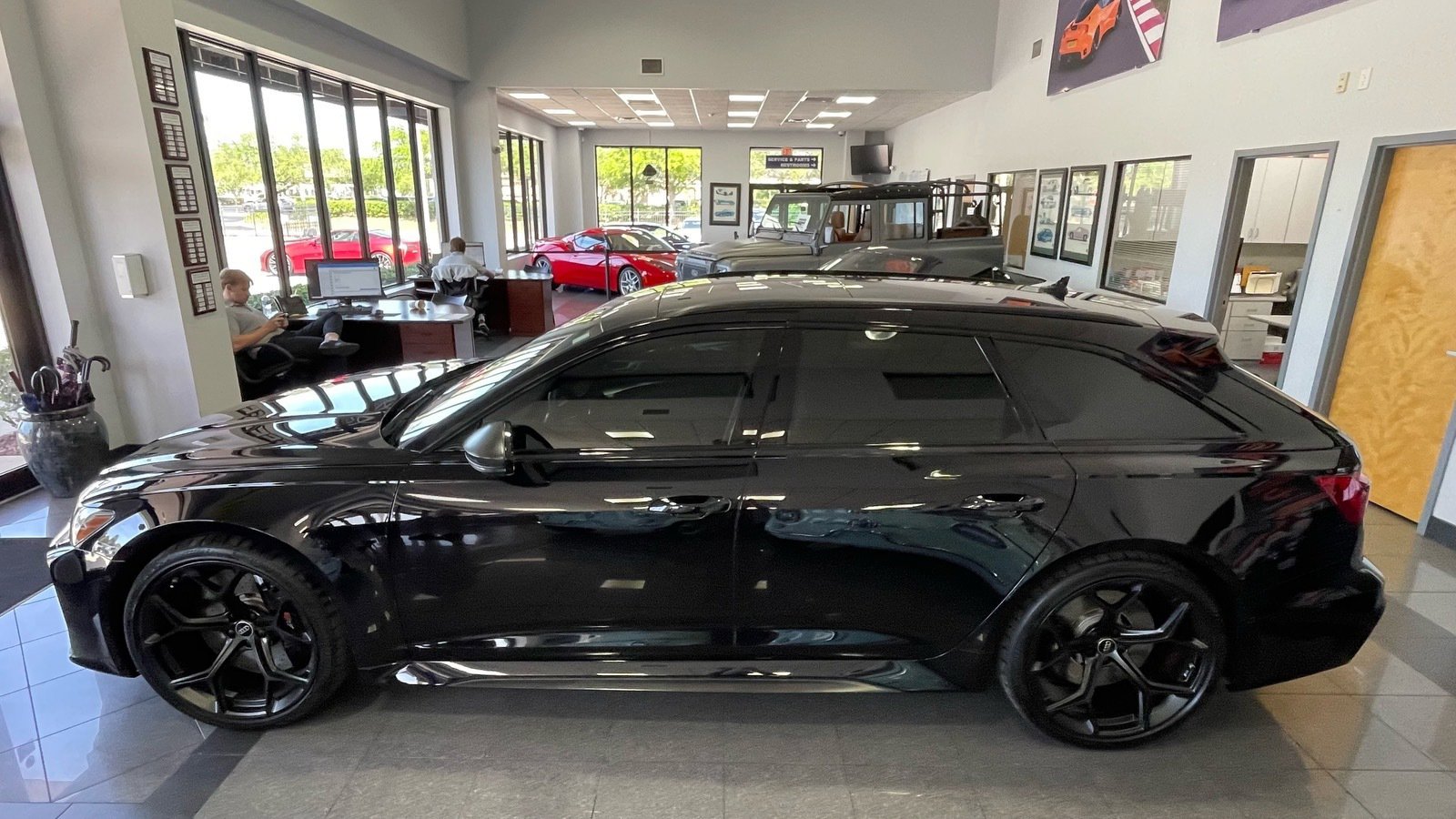 Used 2024 Audi RS 6 performance w/ Matte Carbon Package AWD/4WD image 2