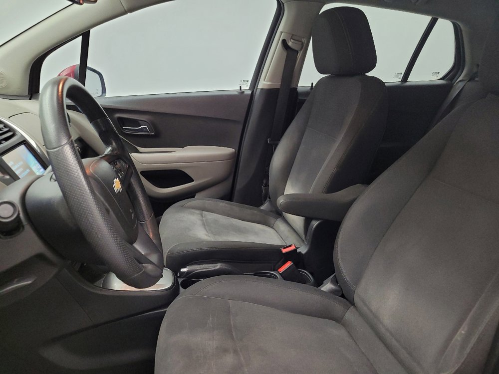 Used 2015 Chevrolet Trax LS FWD image 17