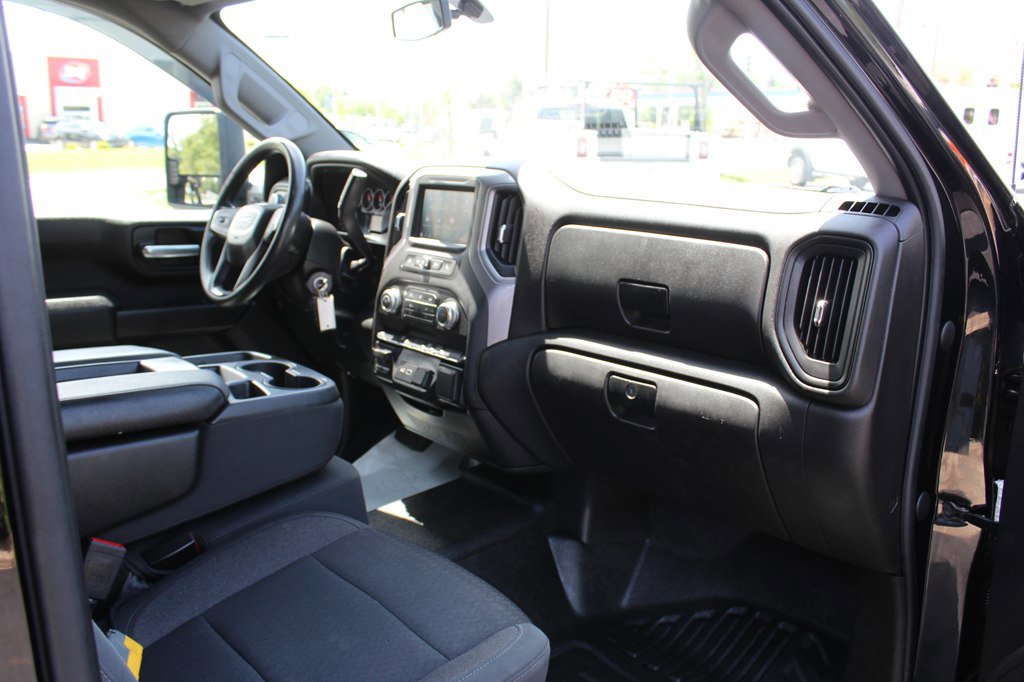 Used 2021 GMC Sierra 3500 4x4 Regular Cab w/ Convenience Package image 21