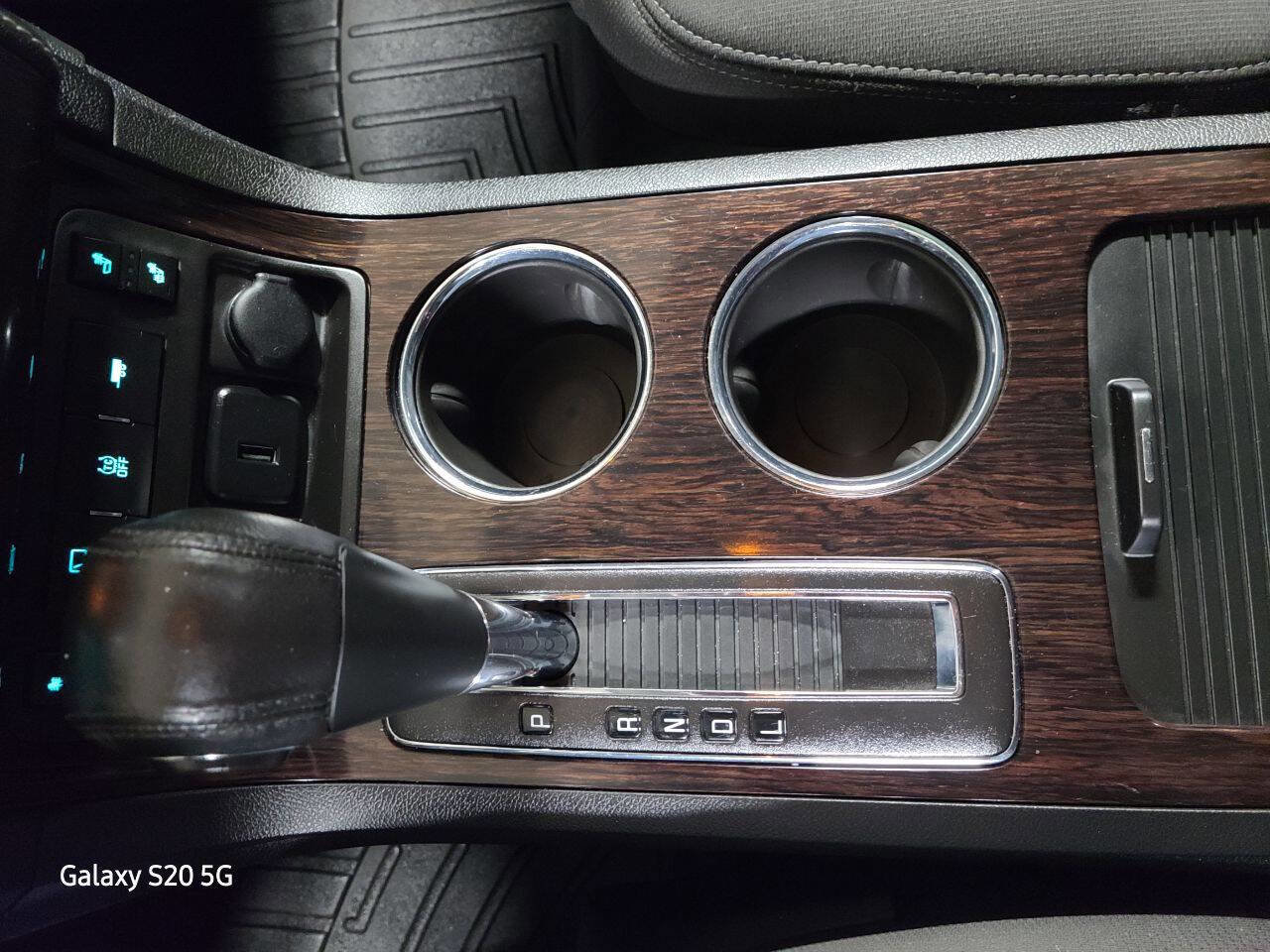 Used 2017 Chevrolet Traverse LT w/ Style and Technology Package image 37