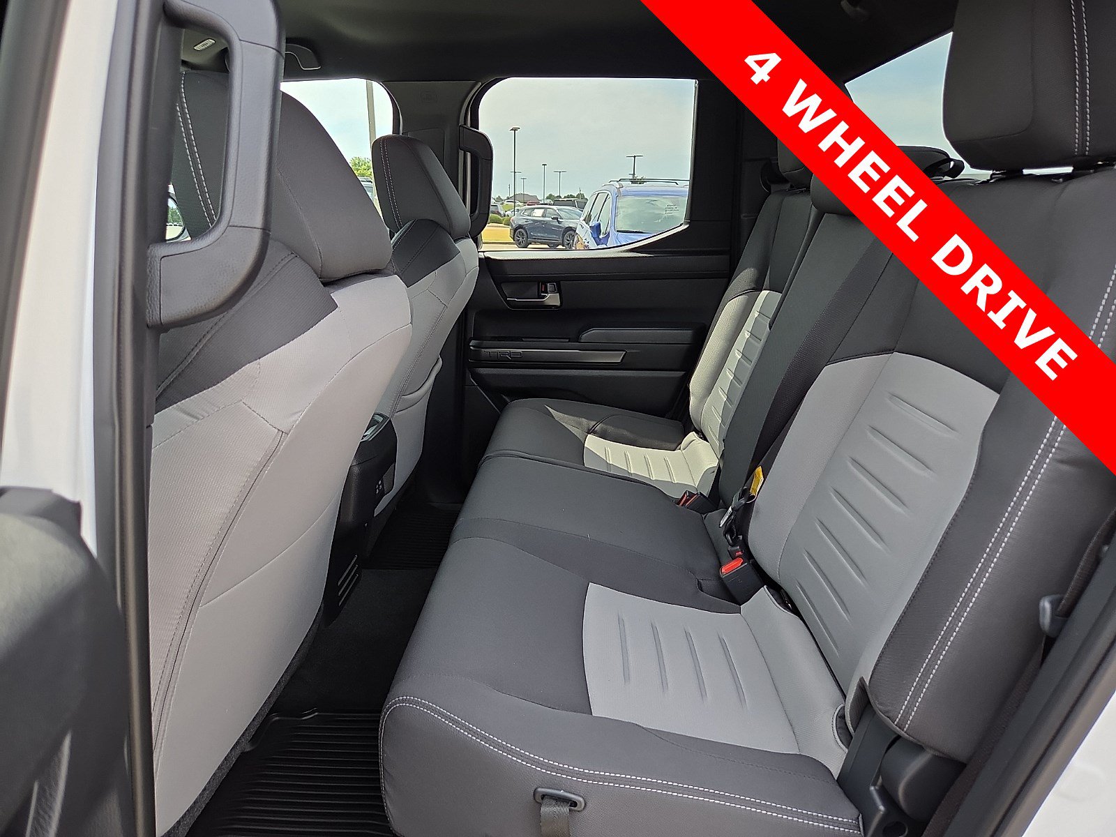 Used 2025 Toyota Tacoma TRD Sport AWD/4WD image 10